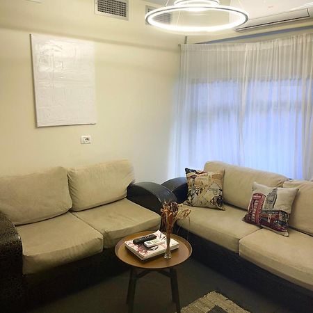 Citynest Apartments, 3-Minute Walk From The Skanderbeg Square Tirana Exterior photo