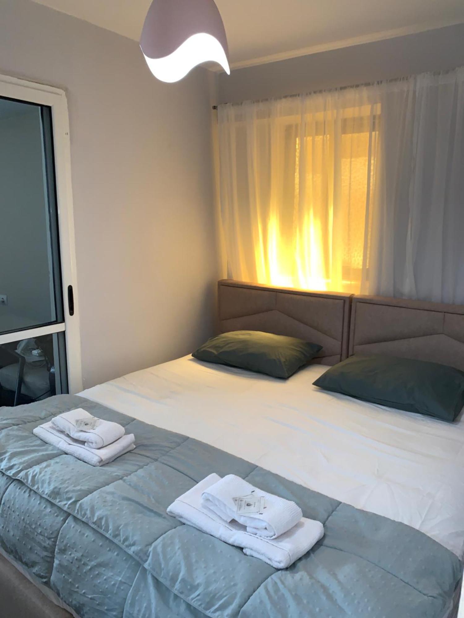 Citynest Apartments, 3-Minute Walk From The Skanderbeg Square Tirana Exterior photo